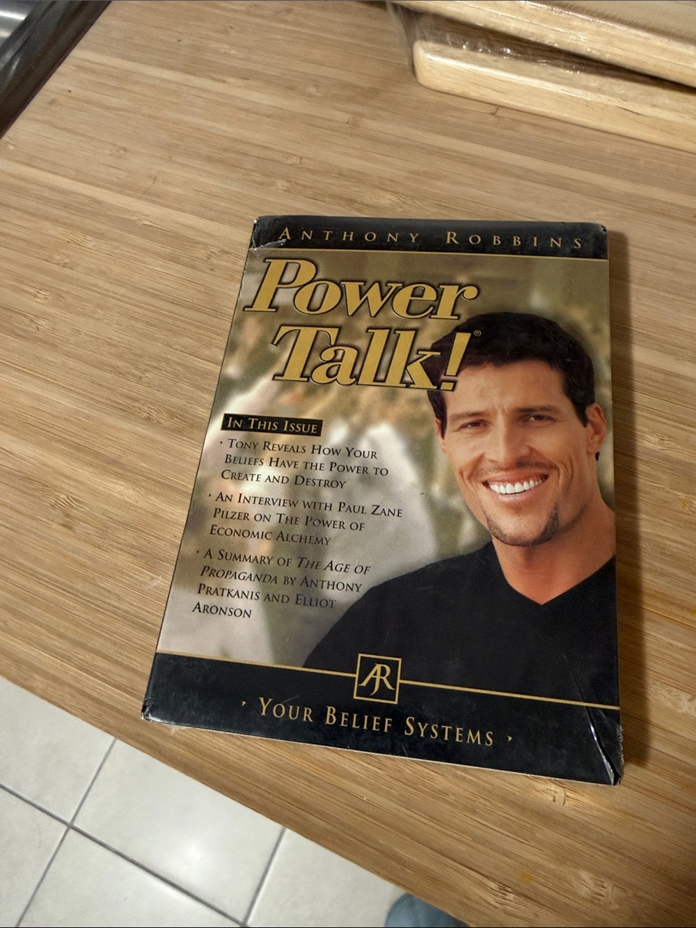 Power Talk! Motivational Audio Program - Black and Gold